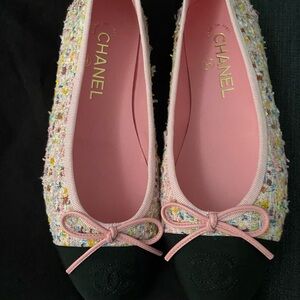 Chanel tweed flats 36.5C new